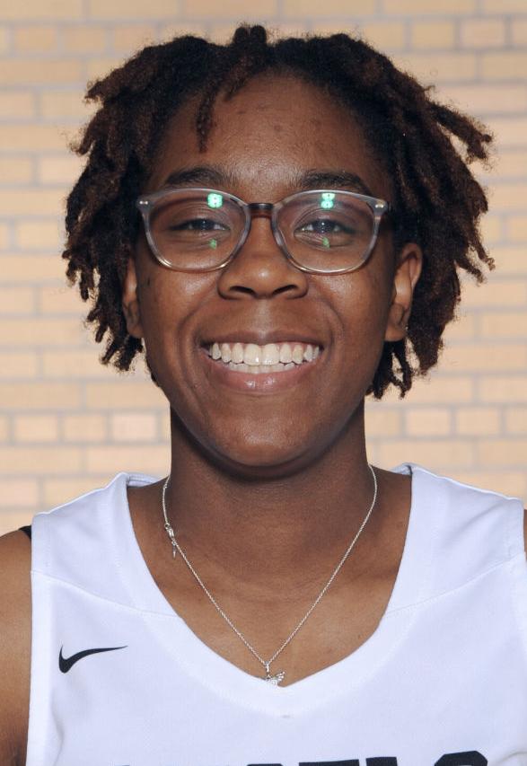 Kennedee Clark, St. Catherine's